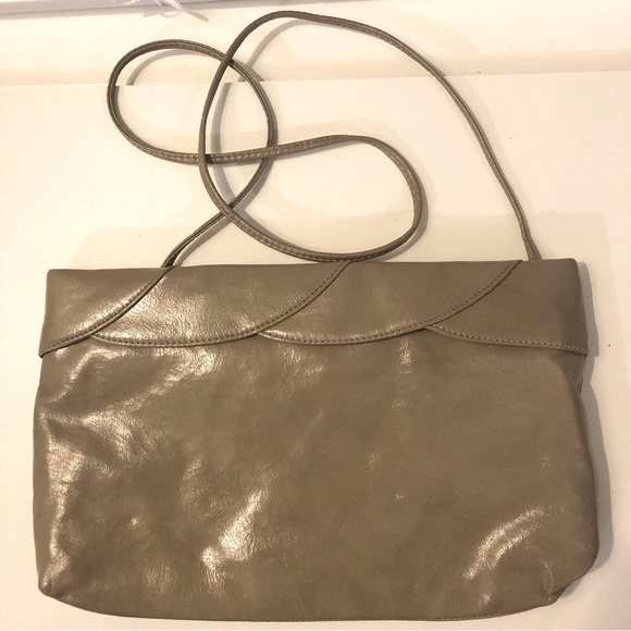 Taupe Faux Leather Vintage Clutch - Picture 2 of 4